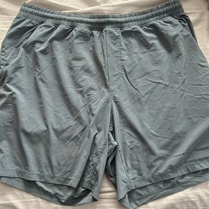 Lululemon Men’s Pace Breaker Linerless 7 in Inseam Size XXL Light Blue